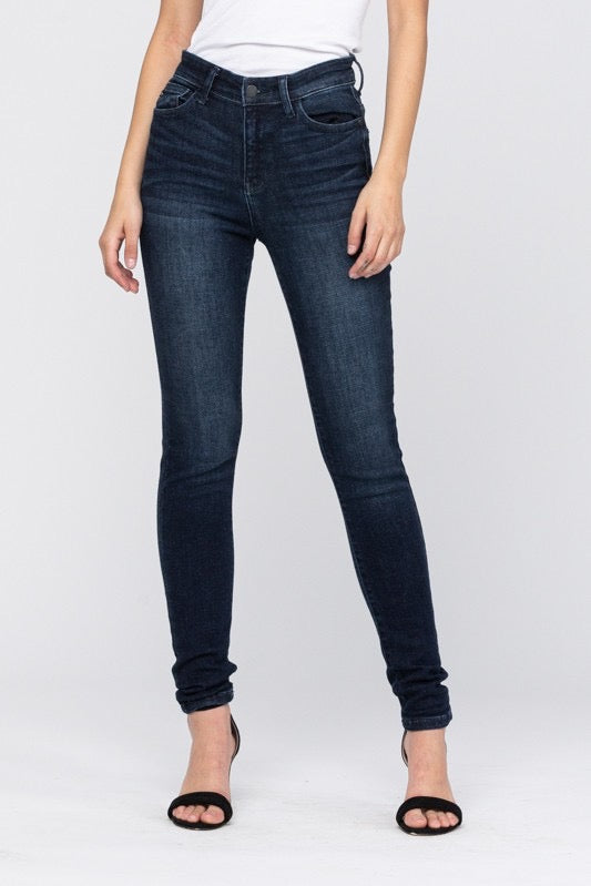 Judy Blue Dark Wash skinny